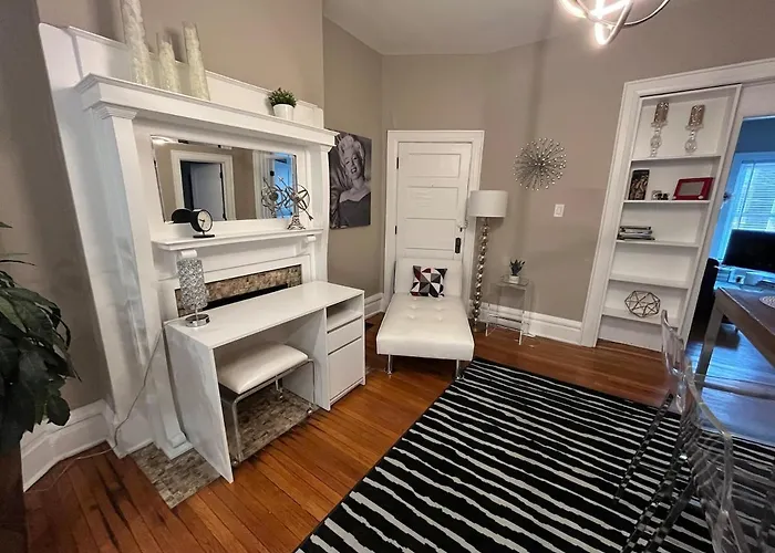 2 Bedroom Totally Renovated And Chic Apartamento