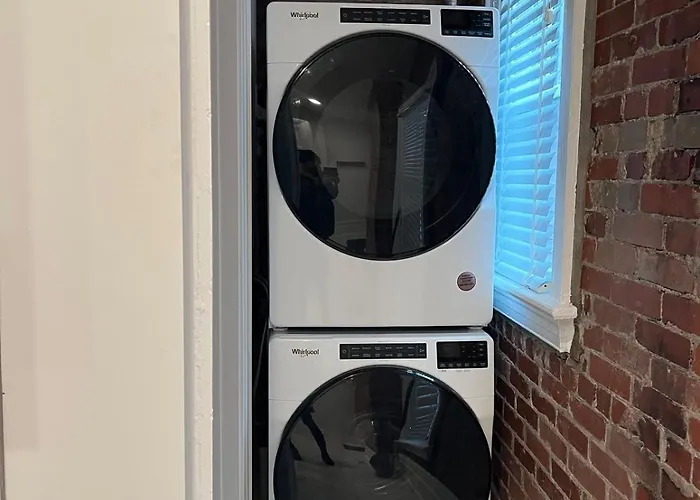 2 Bedroom Totally Renovated And Chic * Columbus